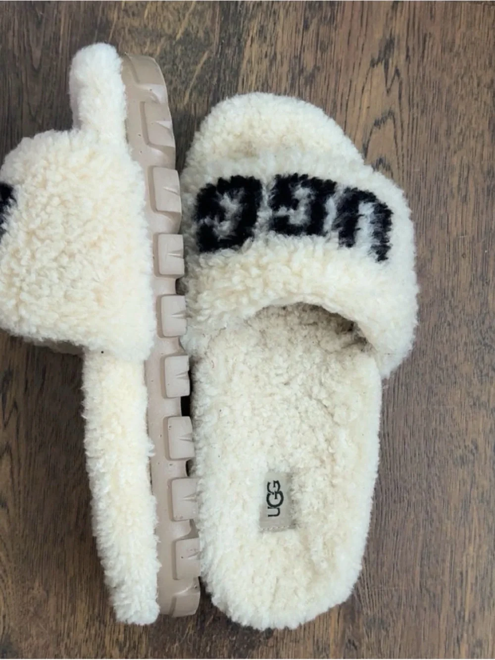 UGG Cream Shearling Slide Slippers with Black Logo